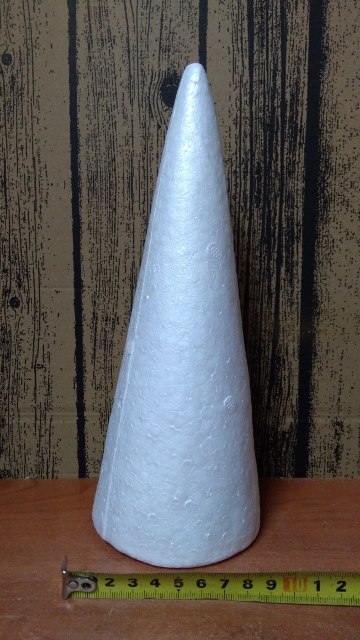 Stożek styropianowy 25cm XML-15057